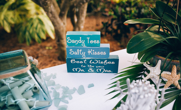 Small Wedding Ideas Are Great Helping Solemnization Of Marriages In Simple, Satisfactory Ways